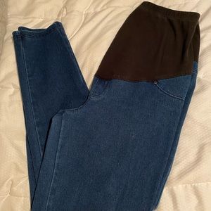Time and Tru Maternity Jeggings